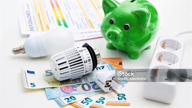 Bild mit Geldscheinen, Sparschwein,Thermostat